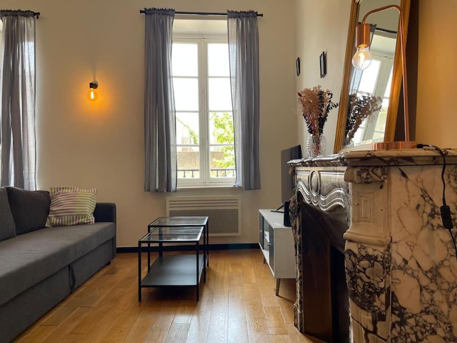 L'Appartement Tomey Avec Parking Carcassone Exterior photo