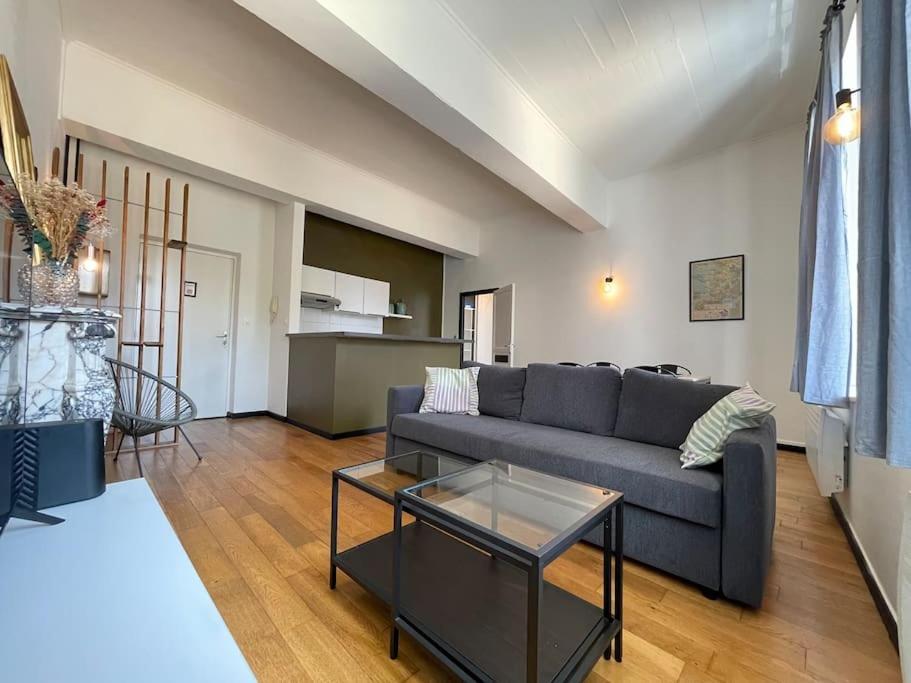 L'Appartement Tomey Avec Parking Carcassone Exterior photo